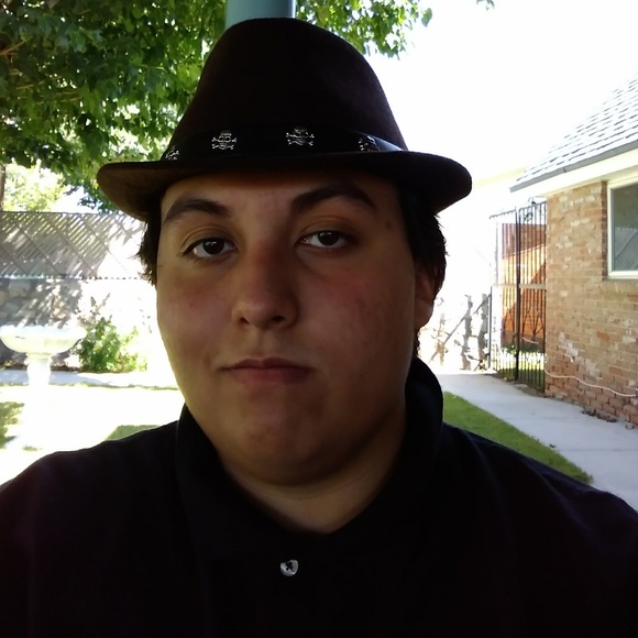 Meet your Posher, William - Picture 1 of 1